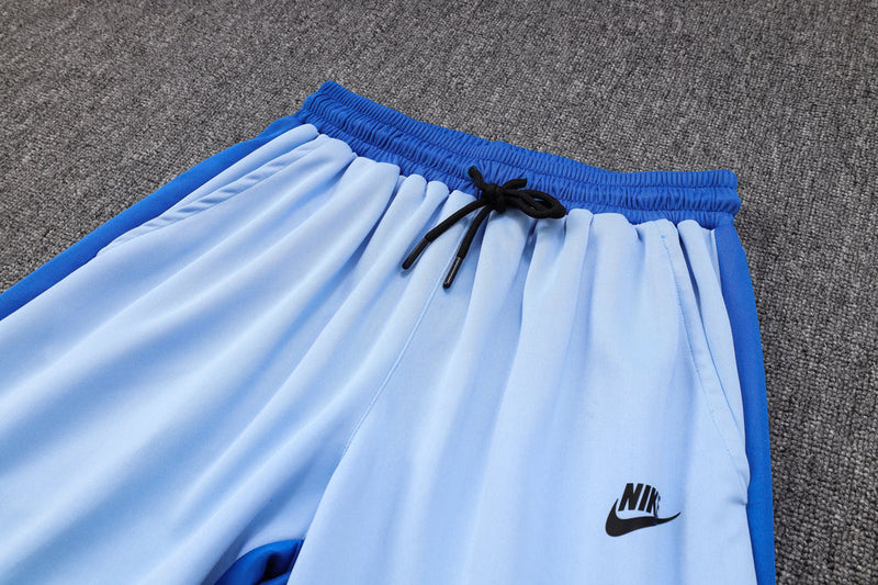 Conjunto de Moletom Nike Sportswear Tech Overlay com Touca Azul