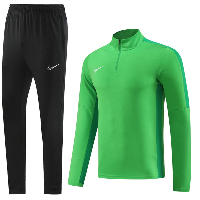 Conjunto de Frio Nike Training Preto e Verde