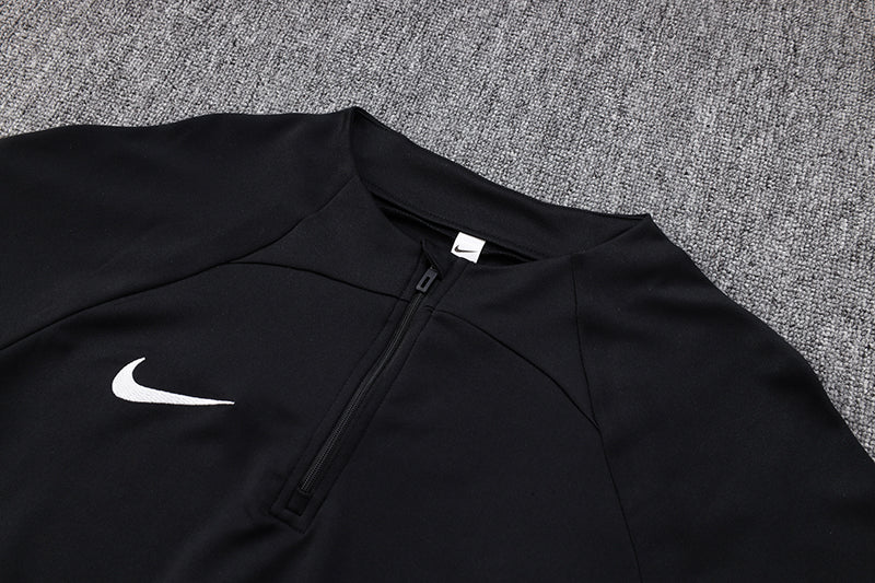 Conjunto de Frio Nike Training Preto