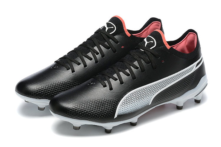 Chuteira Campo Puma King Ultimate FG Preta e Branca "Classic"