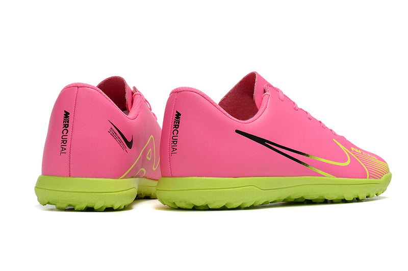 Chuteira Infantil Society Nike Mercurial Vapor 15 Club TF Rosa "Lucent Pack"