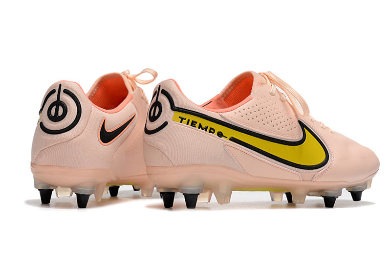 Chuteira Campo Nike Tiempo Legend 9 Elite Trava Mista Rosa e Amarelo "Lucent Pack"