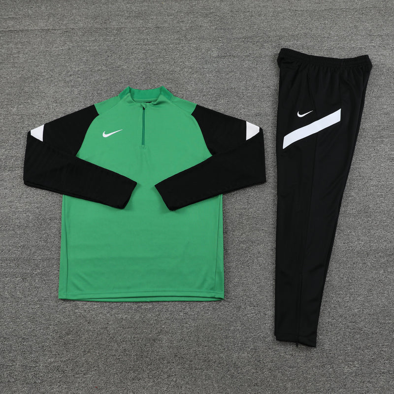 Conjunto de Frio Nike Training Verde, Branco e Preto