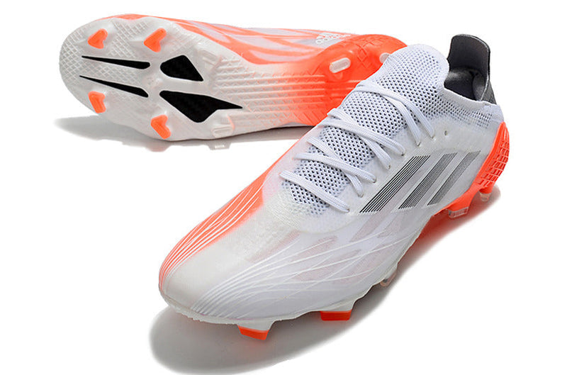 Chuteira Campo Adidas X Speedflow.1 FG Branca e Laranja "White Spark Pack"