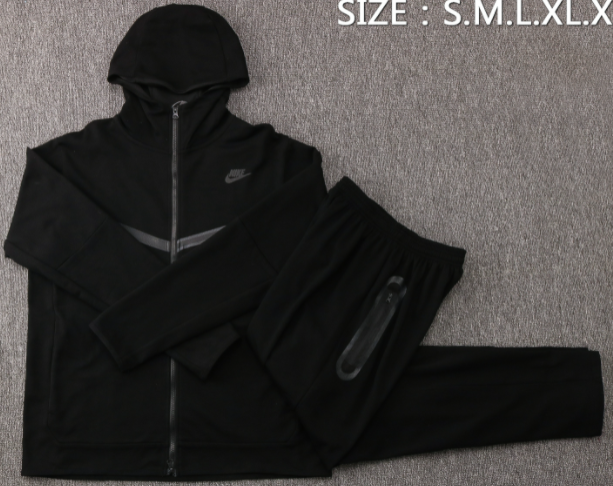 Conjunto de Moletom Nike Sportswear Tech Fleece com Touca Preto