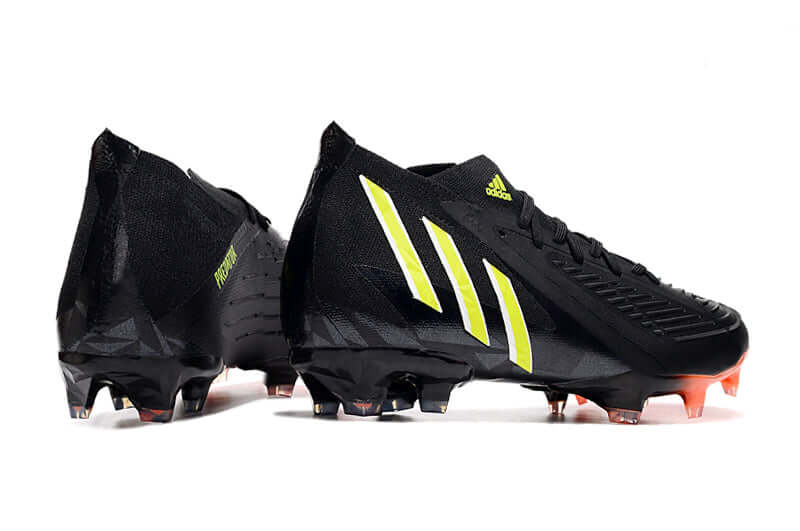 Chuteira Campo Adidas Predator Edge.1 Low FG Preto e Verde "Shadow Portal Pack"