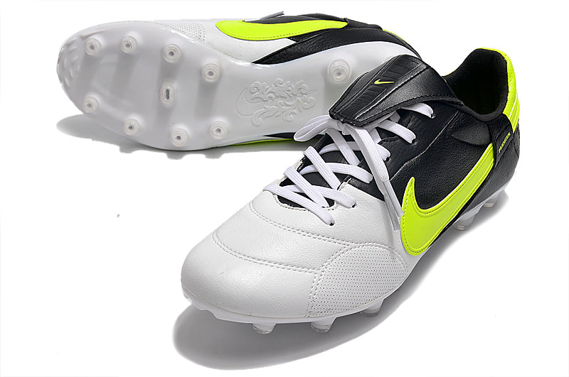 Chuteira Campo Nike Premier 3 FG Branca, Preta e Verde "Eurocopa 2012"