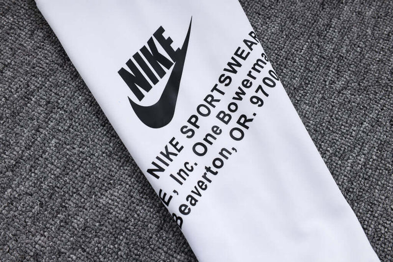 Conjunto de Moletom Nike Sportswear Tech Fleece com Touca Branco