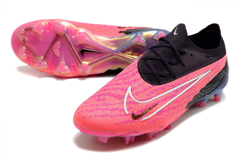 Chuteira Campo Nike Phantom GX Elite FG Rosa e Preto "Generation Pack"