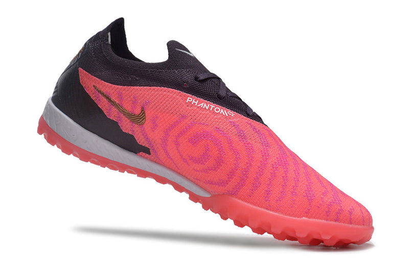 Chuteira Society Nike Phantom GX Elite TF Preto e Rosa "Generation Pack"