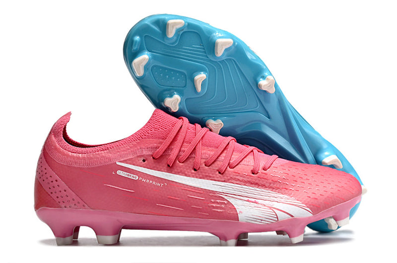 Chuteira Campo Puma Ultra Ultimate 1.4 FG Azul e Rosa "Tricks Pack"