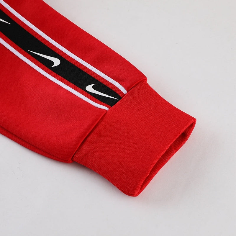 Conjunto de Frio Nike Sportswear Vermelho e Preto