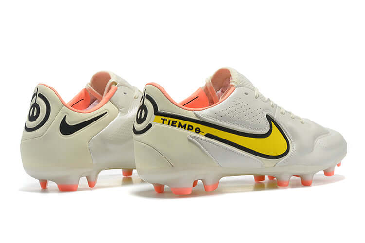 Chuteira Campo Nike Tiempo Legend 9 Elite FG Branca, Laranja e Amarelo