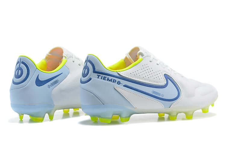 Chuteira Campo Nike Tiempo Legend 9 Elite FG Branca e Azul