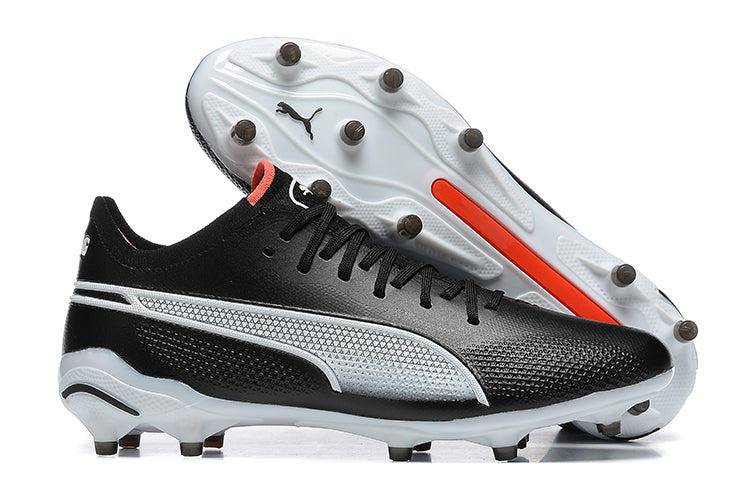 Chuteira Campo Puma King Ultimate FG Preta e Branca "Classic"