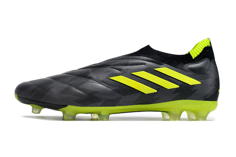 Chuteira Campo Adidas Copa Pure+ FG Preta e Verde "Crazycharged Pack"