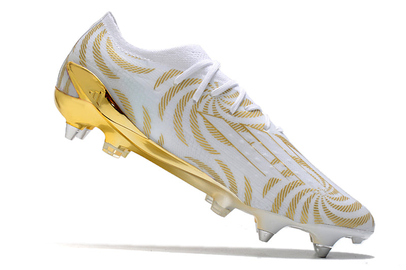 Chuteira Campo Adidas X Speedportal.1 Ponta de Aluminio Branca e Dourada "Benzema Balon d'Or"