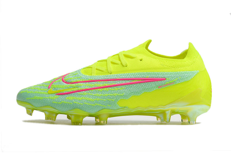 Chuteira Campo Nike Phantom GX Elite FG Verde e Rosa