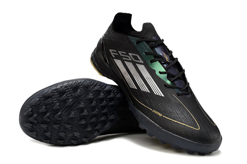 Chuteira Society Adidas F50 TF Preta e Dourada "Dark Spark Pack"