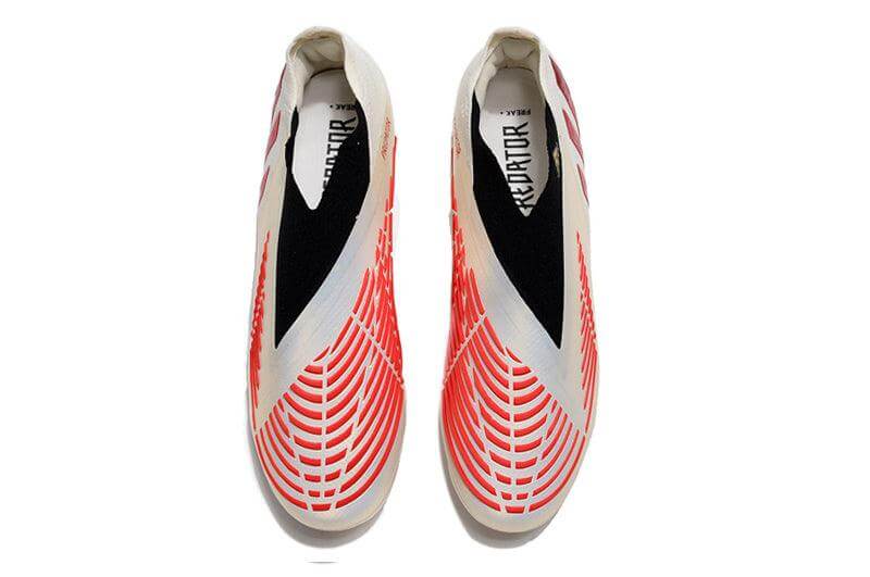 Chuteira Campo Adidas Predator Edge+ FG Off-White e Vermelho "Showdown Pack"