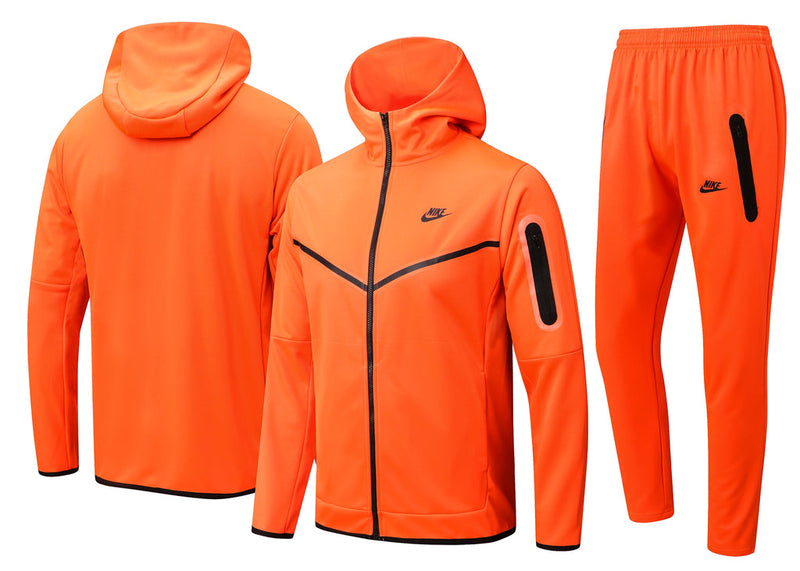 Conjunto de Moletom Nike Sportswear Tech Fleece com Touca Laranja