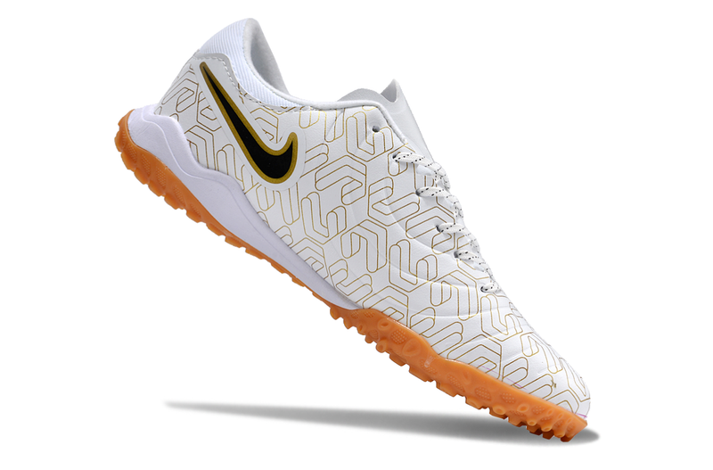 Chuteira Society Nike Tiempo Legend 10 Pro TF Branca e Dourada "United Golden Pack"