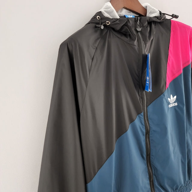 Corta Vento Adidas Preto, Azul e Rosa